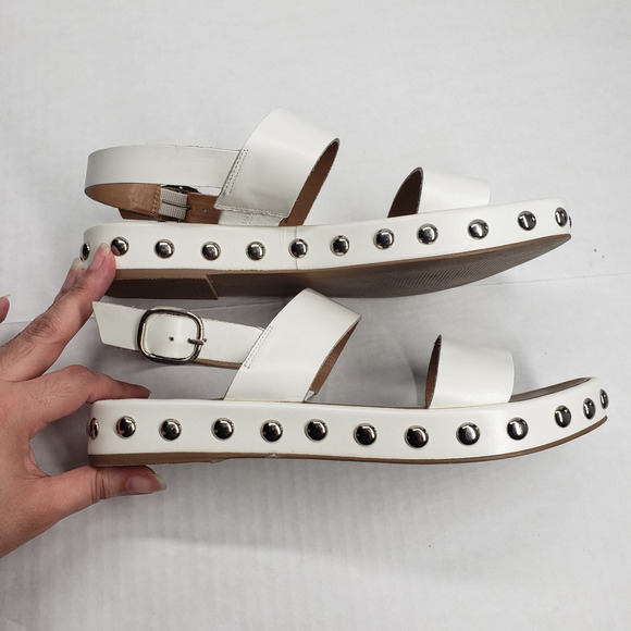 Steve Madden Sandals Women 9 White Studded Leather Vacation Goth Preppy Flatform - Picture 8 of 16